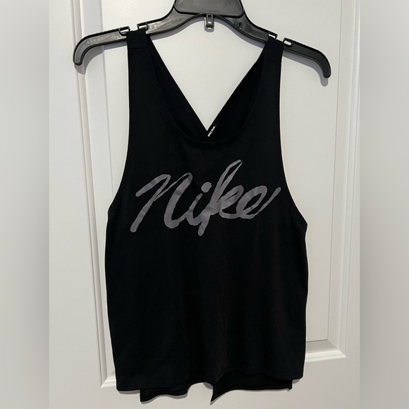 Nike running open back cris cross tank size medium - Picture 1 of 10
